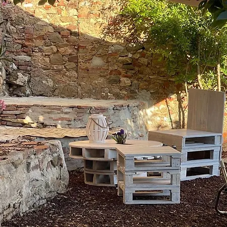 Holiday home Il Nespolo